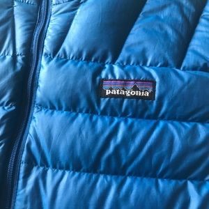 Men’s Patagonia Down Vest - Stylin’ & Versatile